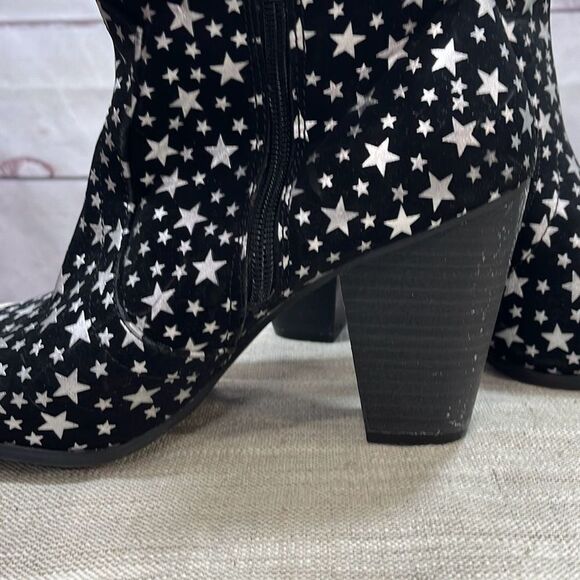 Express size 9 3 inch heeled boots black withe silver stars - brand new - Picture 5 of 7